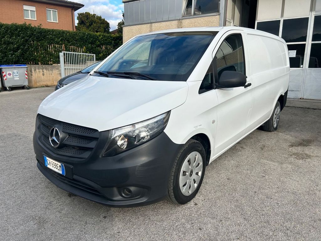 Mercedes-Benz Vito 2022