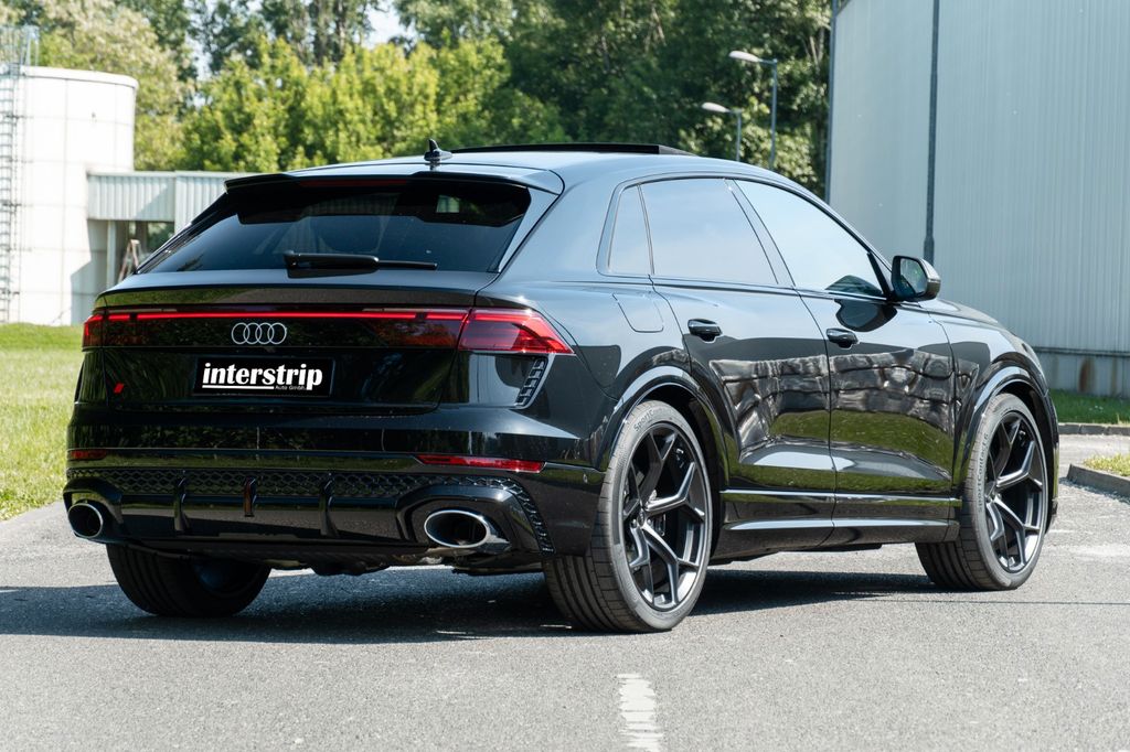 Audi RSQ8 2025