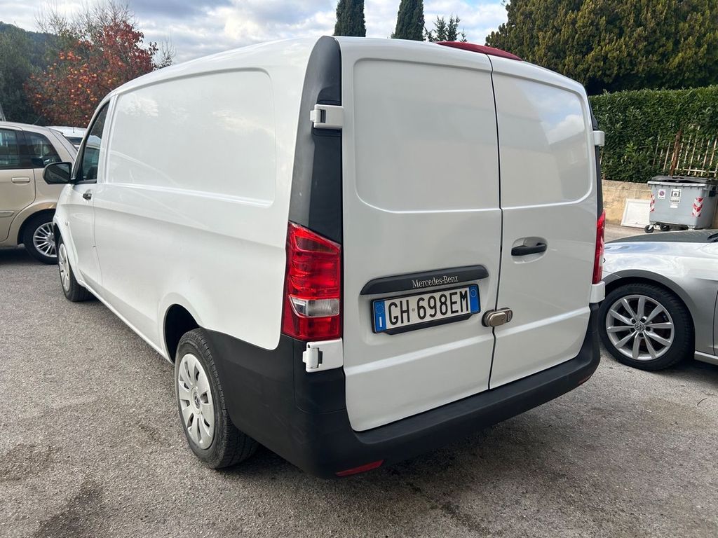 Mercedes-Benz Vito 2022