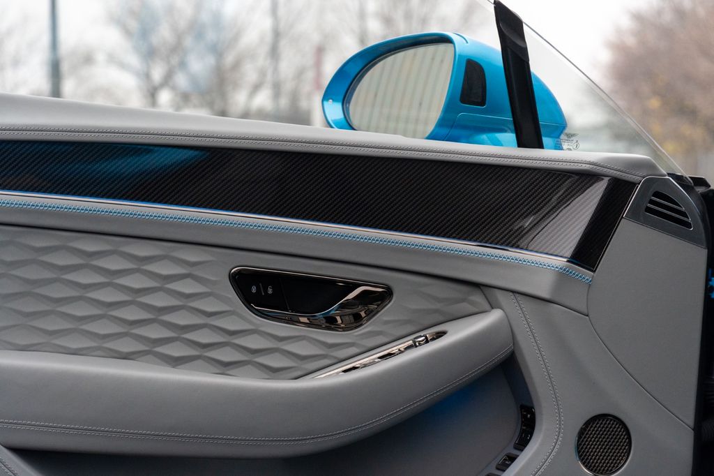 Bentley Continental GT 2025