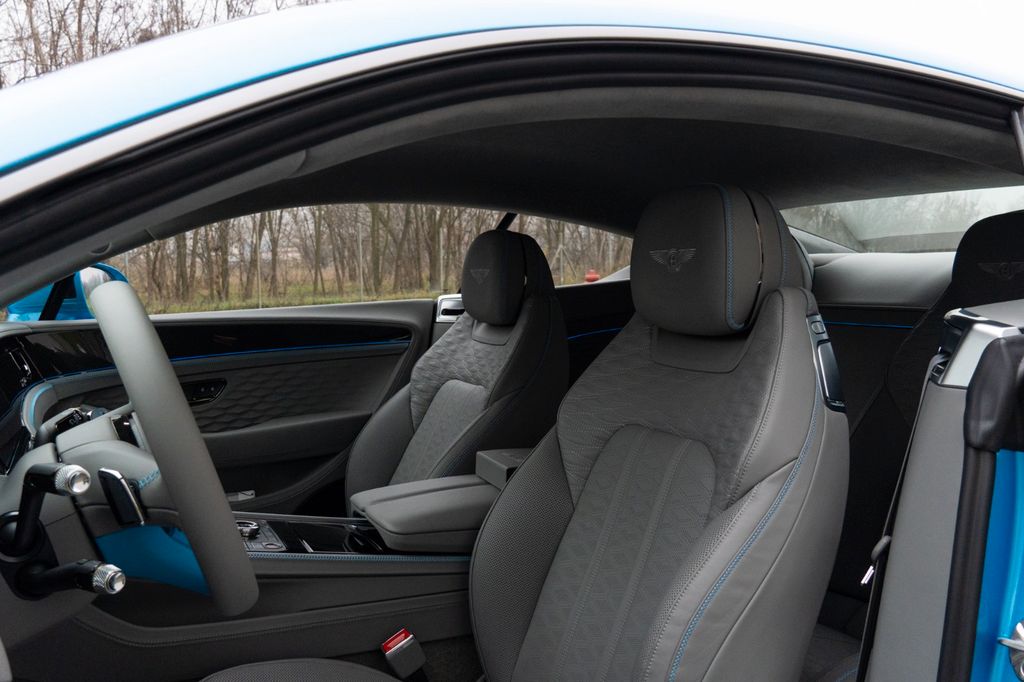Bentley Continental GT 2025
