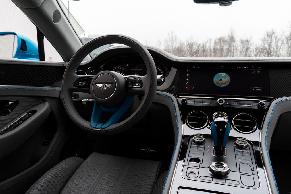 Bentley Continental GT 2025