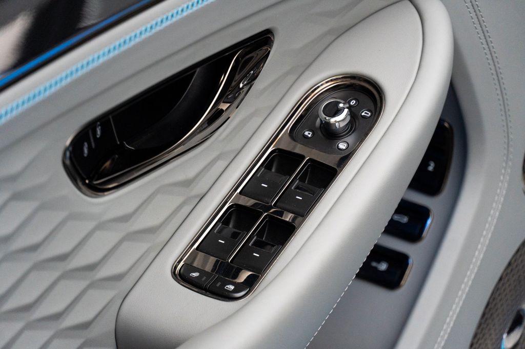 Bentley Continental GT 2025