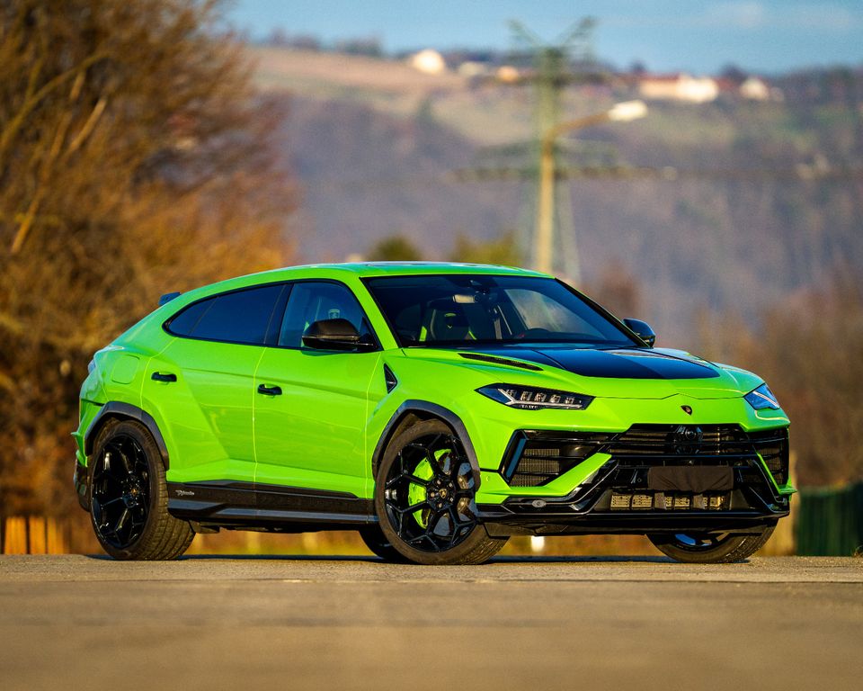 Lamborghini Urus 2025