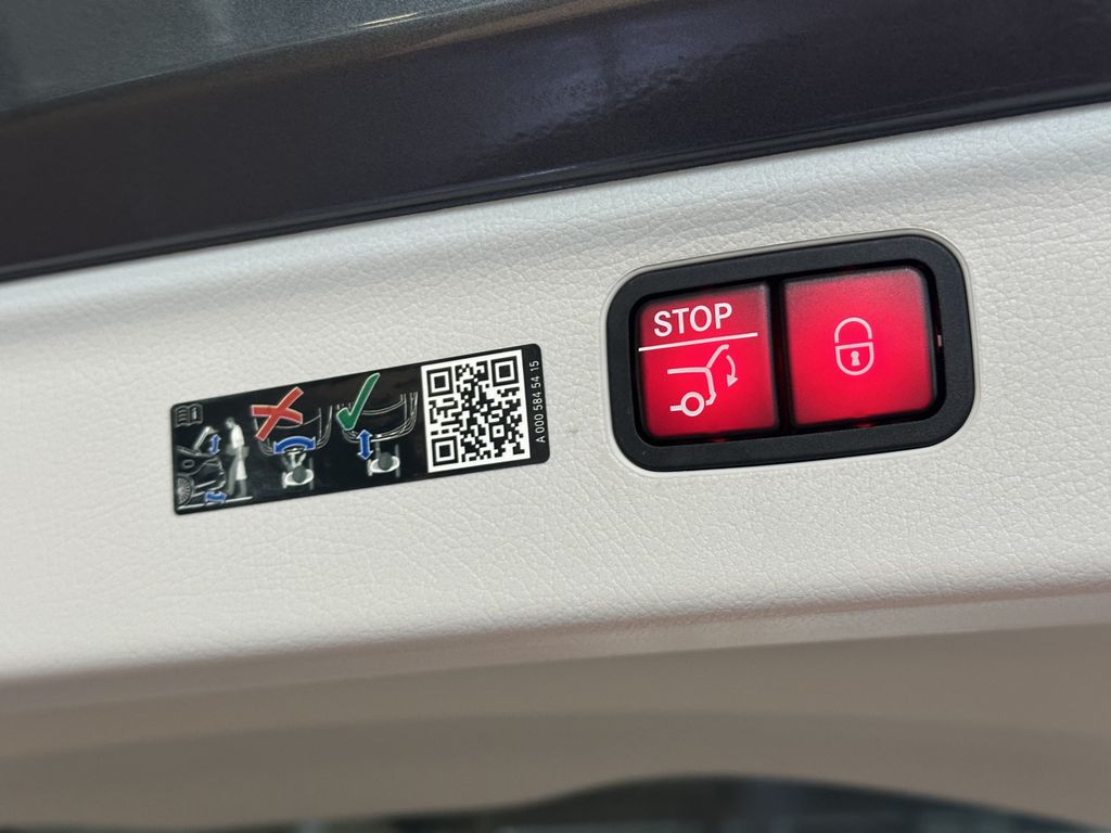 Mercedes-Benz EQS 2023