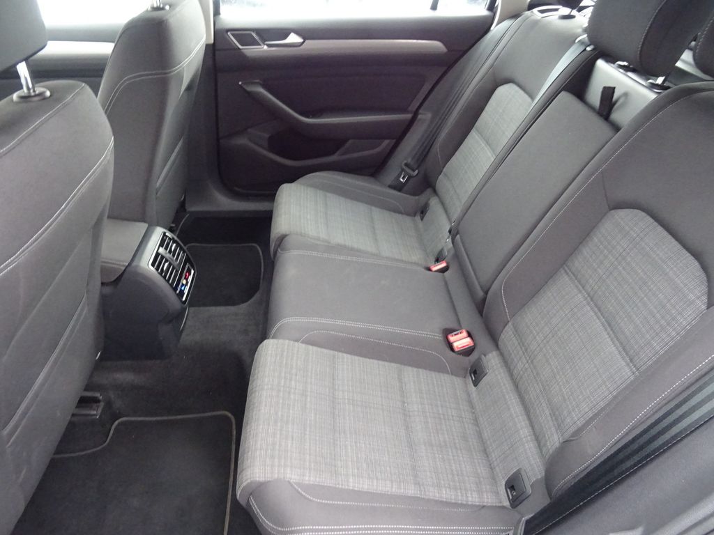 Volkswagen Passat Variant 2021