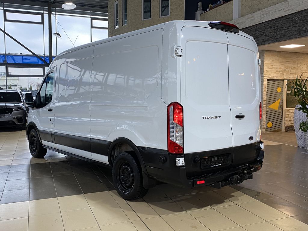 Ford Transit 2023