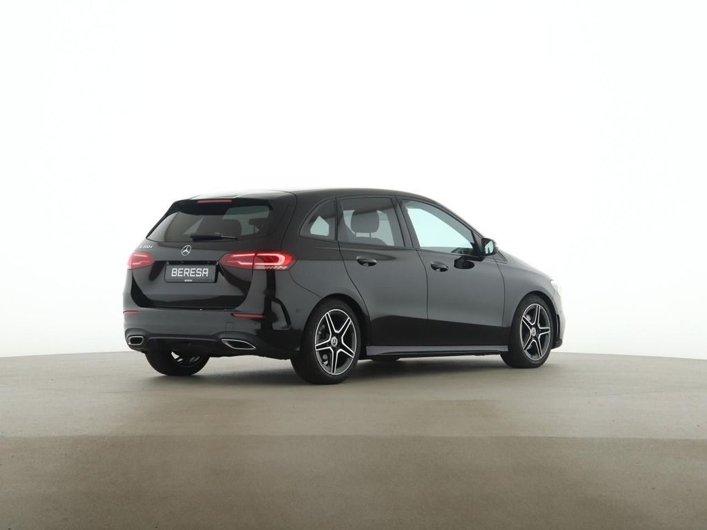 Mercedes-Benz B 200 2022
