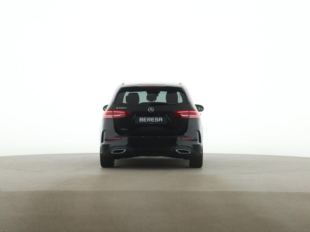 Mercedes-Benz B 200 2022