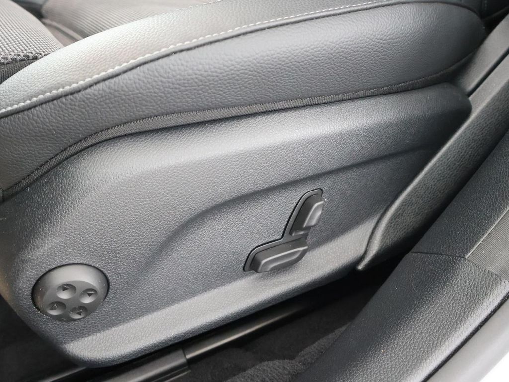 Mercedes-Benz E 300 2020