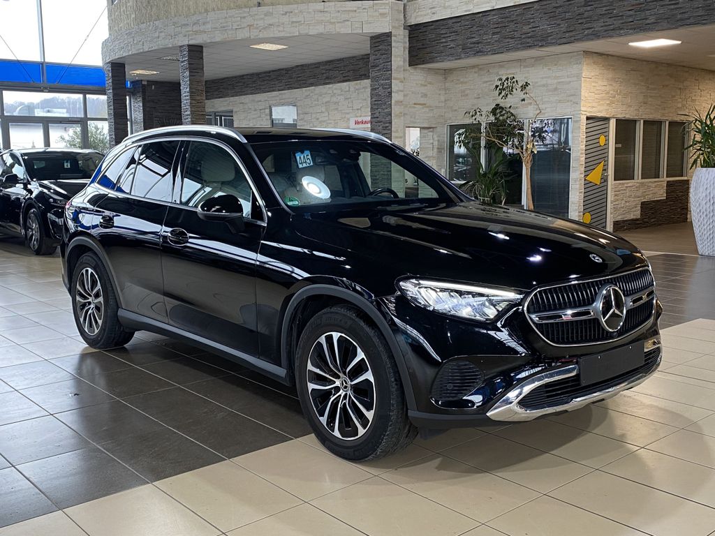 Mercedes-Benz GLC 220 2023