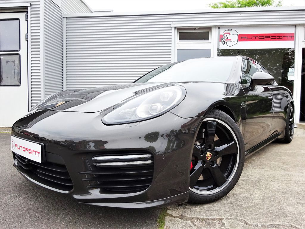 Porsche Panamera 2015