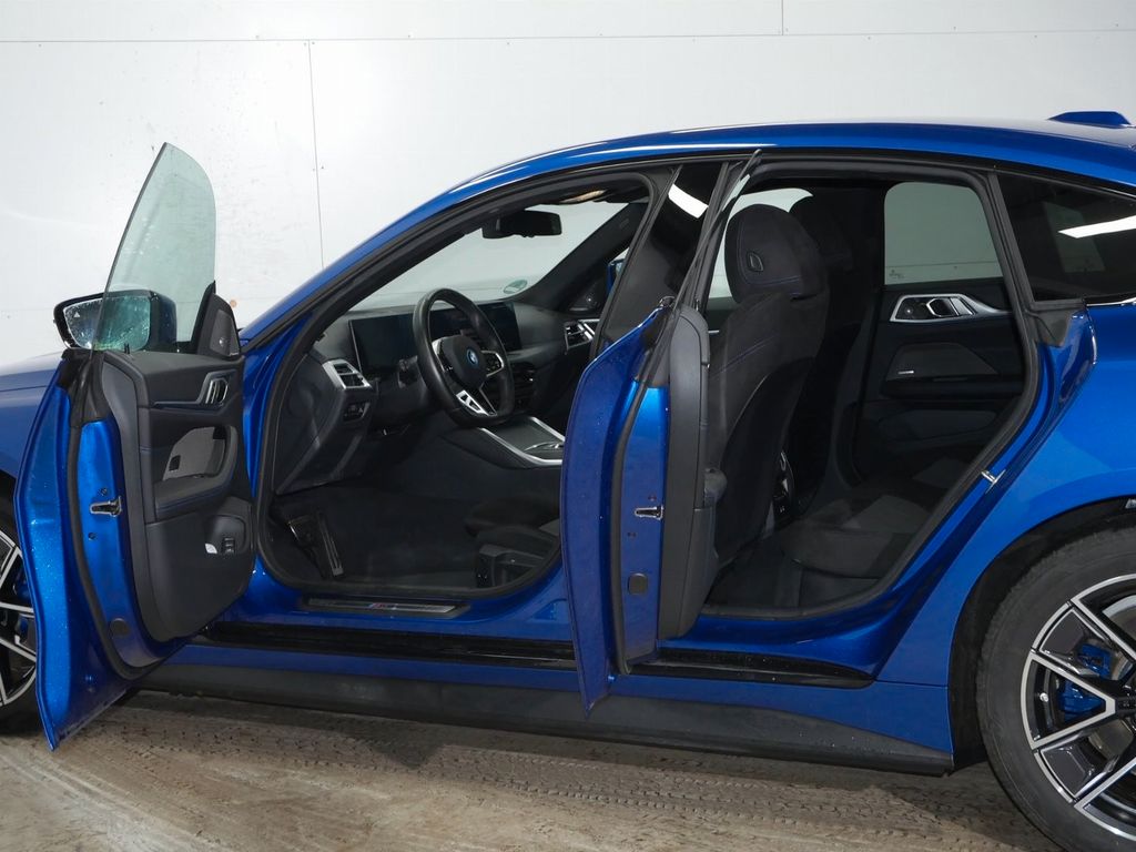 BMW i4 2025