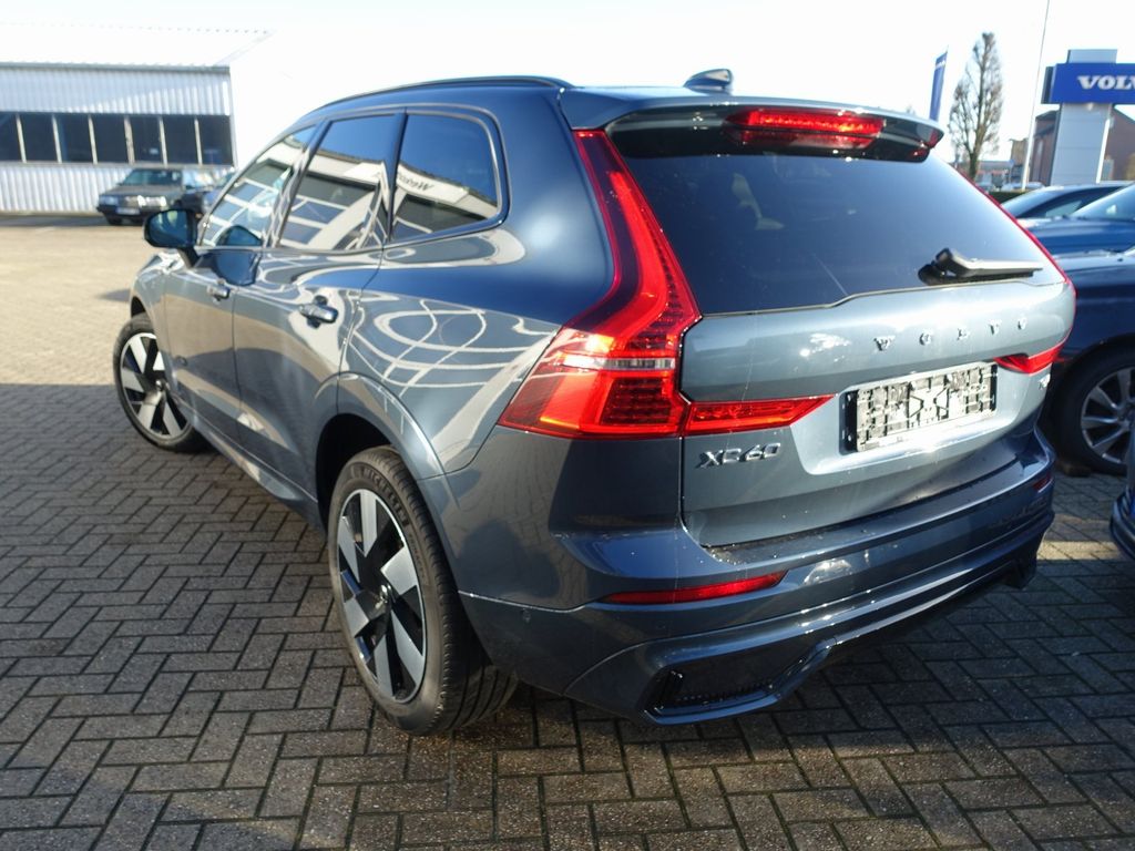 Volvo XC60 2025