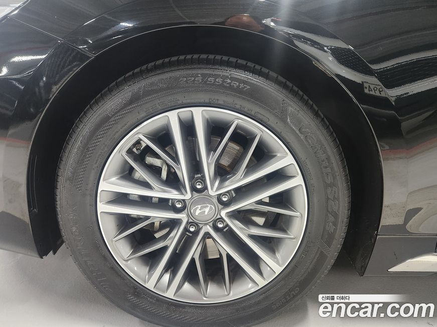 Hyundai Grandeur 2019
