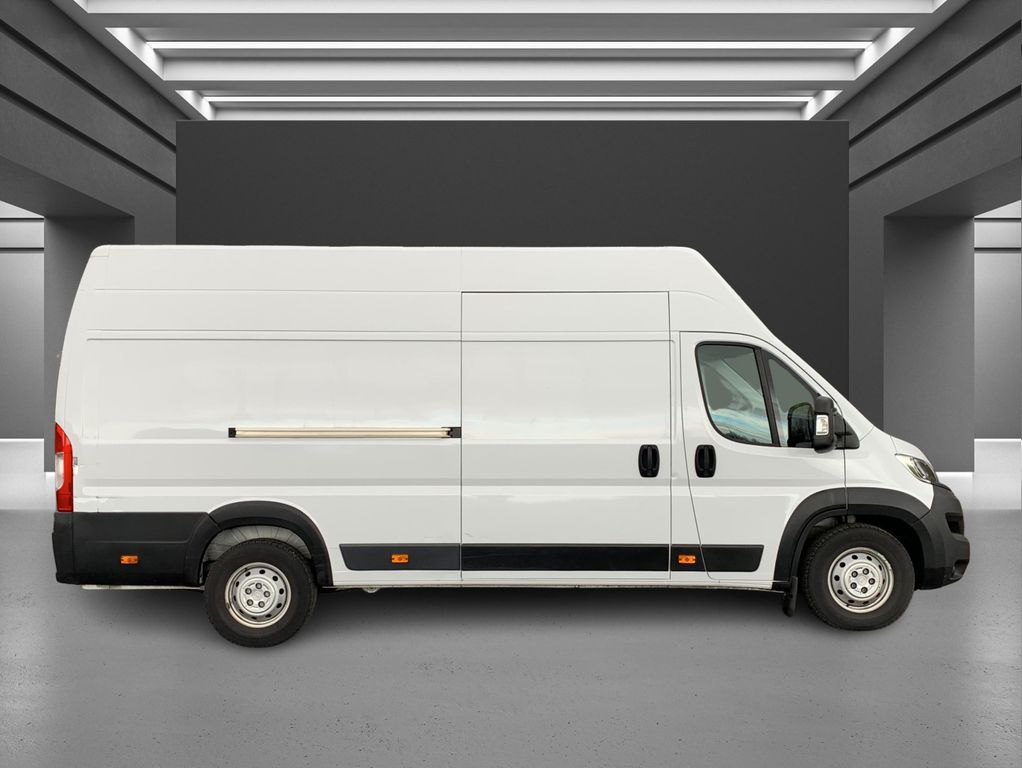 Opel Movano 2023