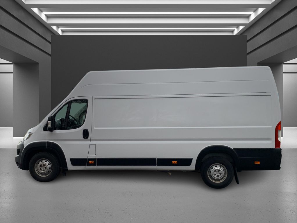 Opel Movano 2023