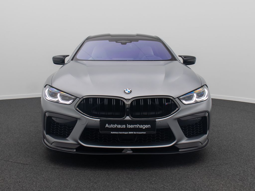 BMW M8 2022