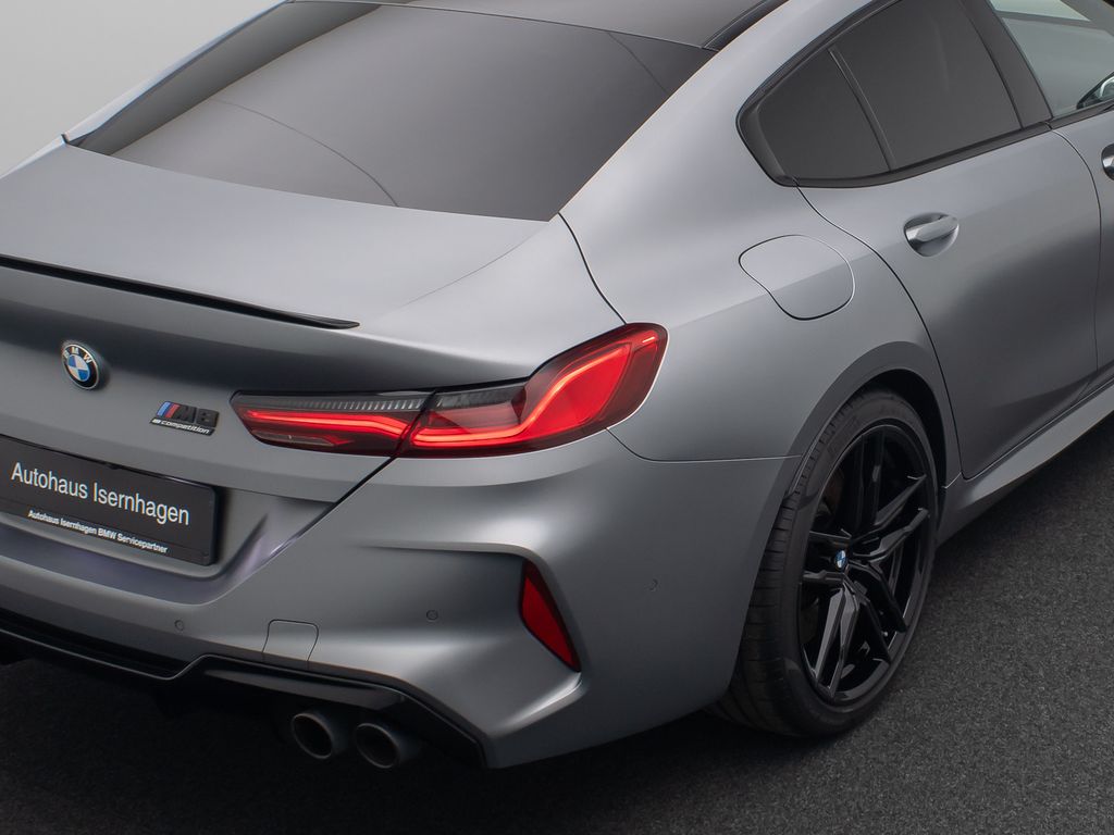 BMW M8 2022