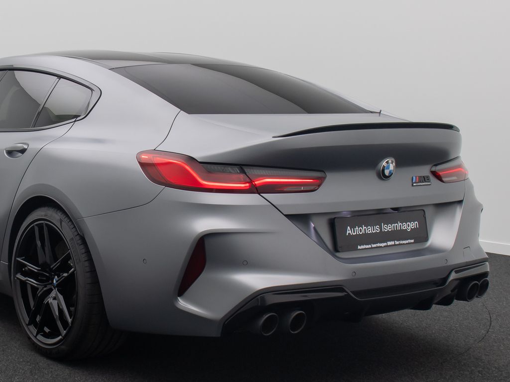 BMW M8 2022