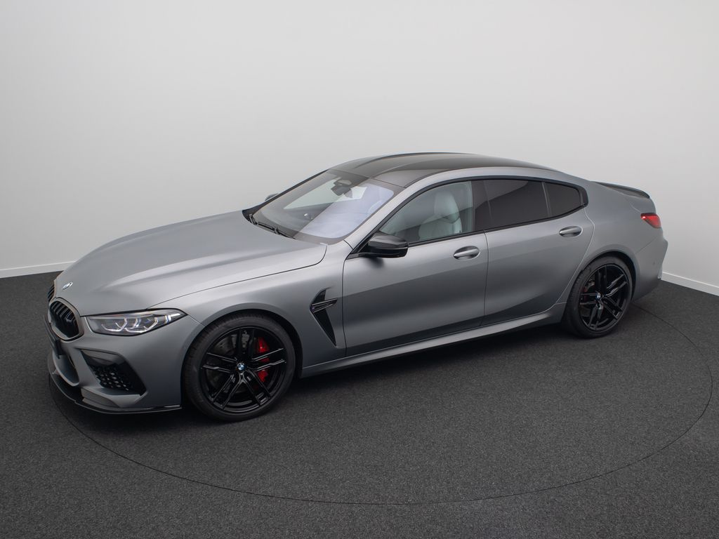 BMW M8 2022