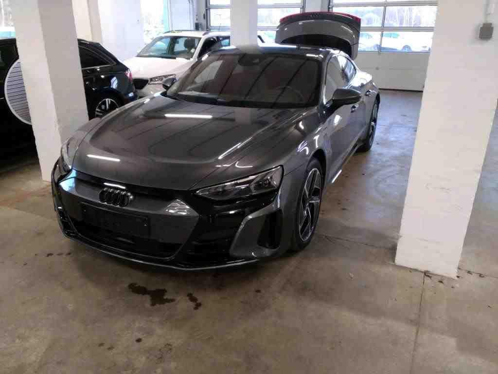 Audi RS e-tron GT 2021