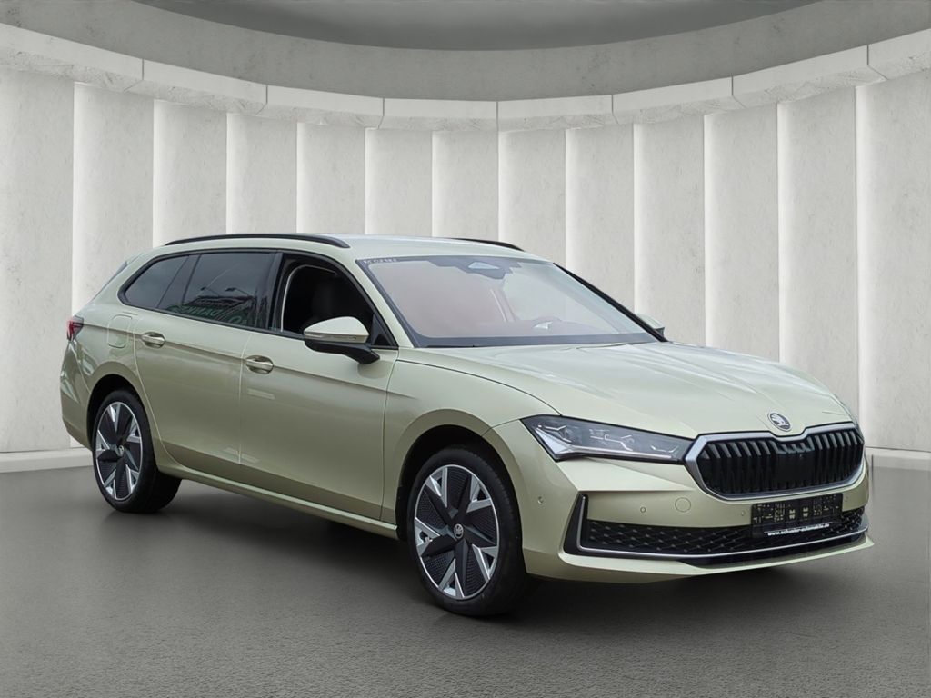 Skoda Superb 2025