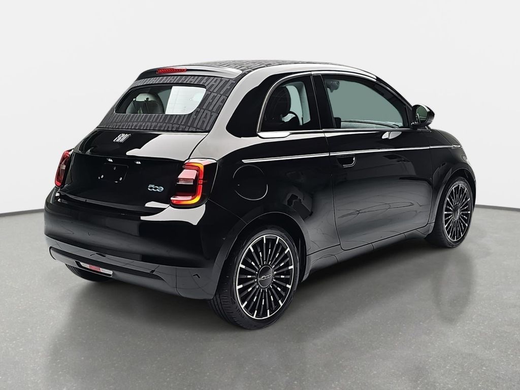 Fiat 500e 2022