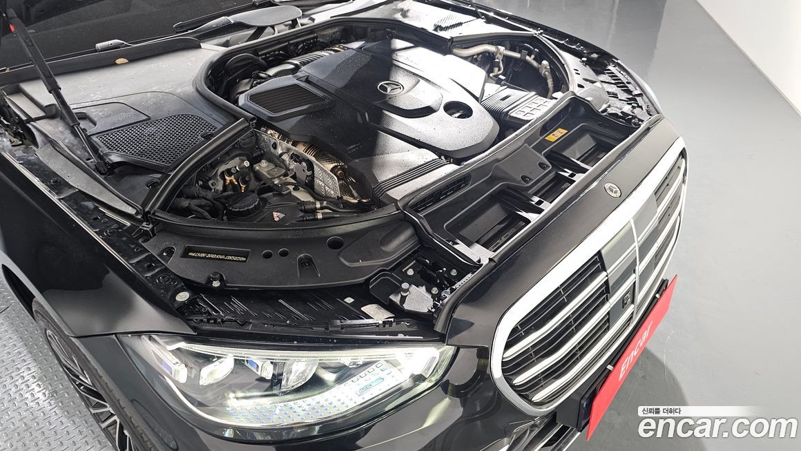 Mercedes-Benz S-Class 2022