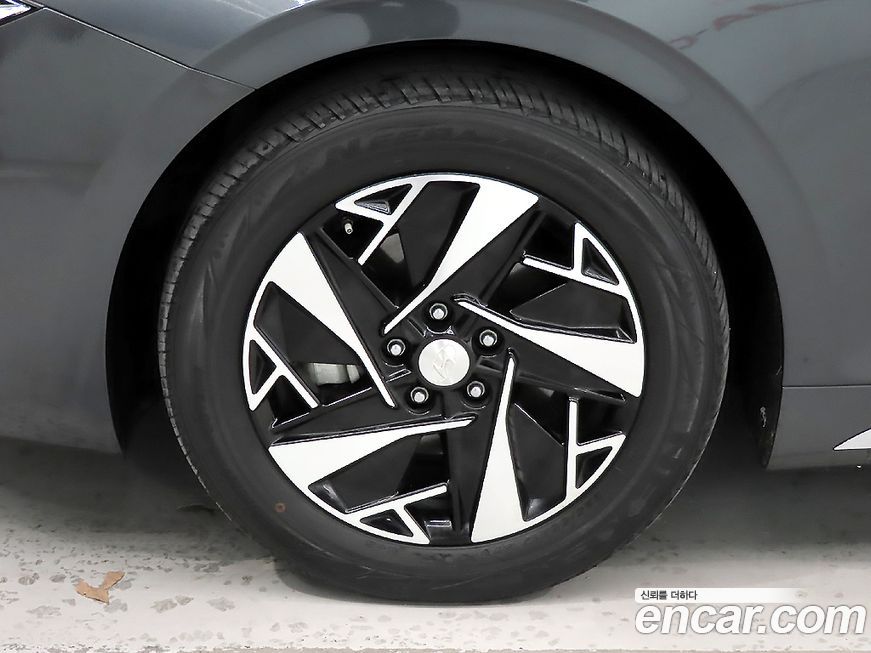 Hyundai Grandeur 2021