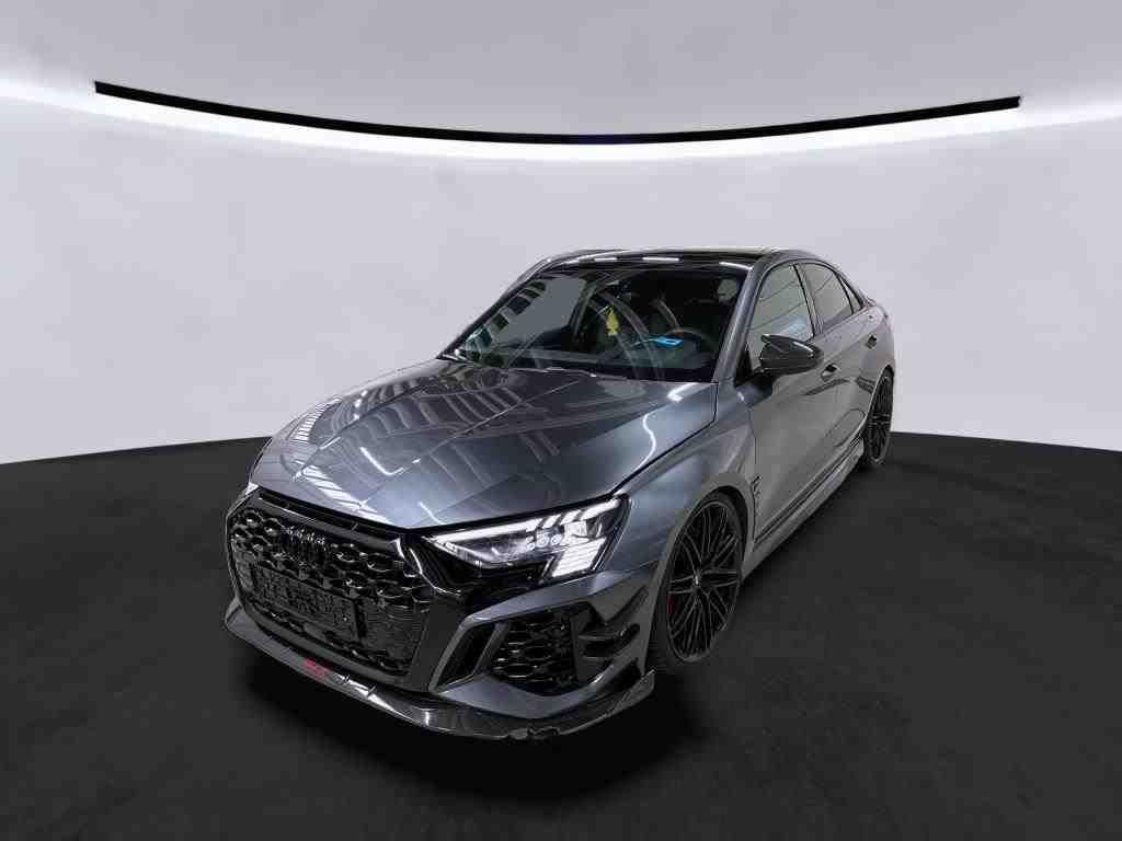 Audi RS3 2024