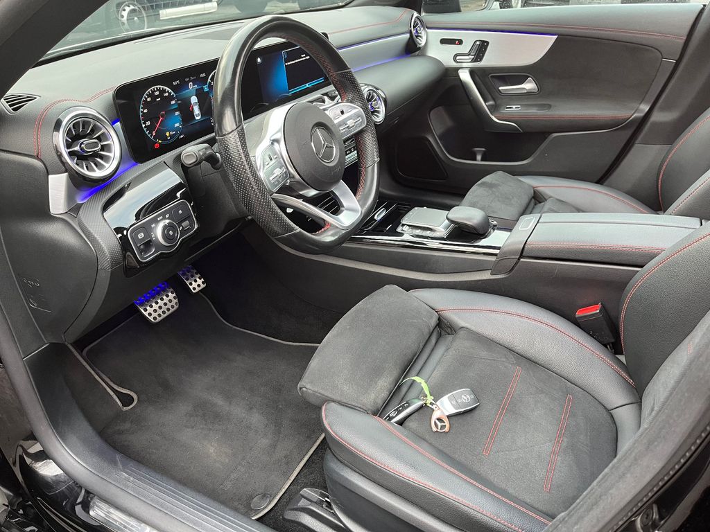 Mercedes-Benz CLA 200 2021