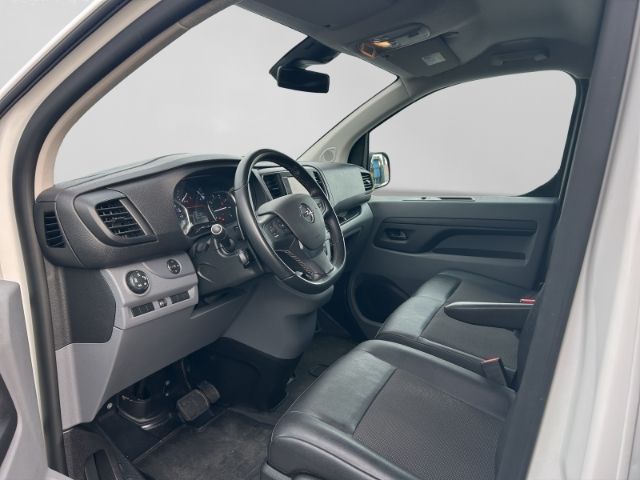 Opel Vivaro 2022