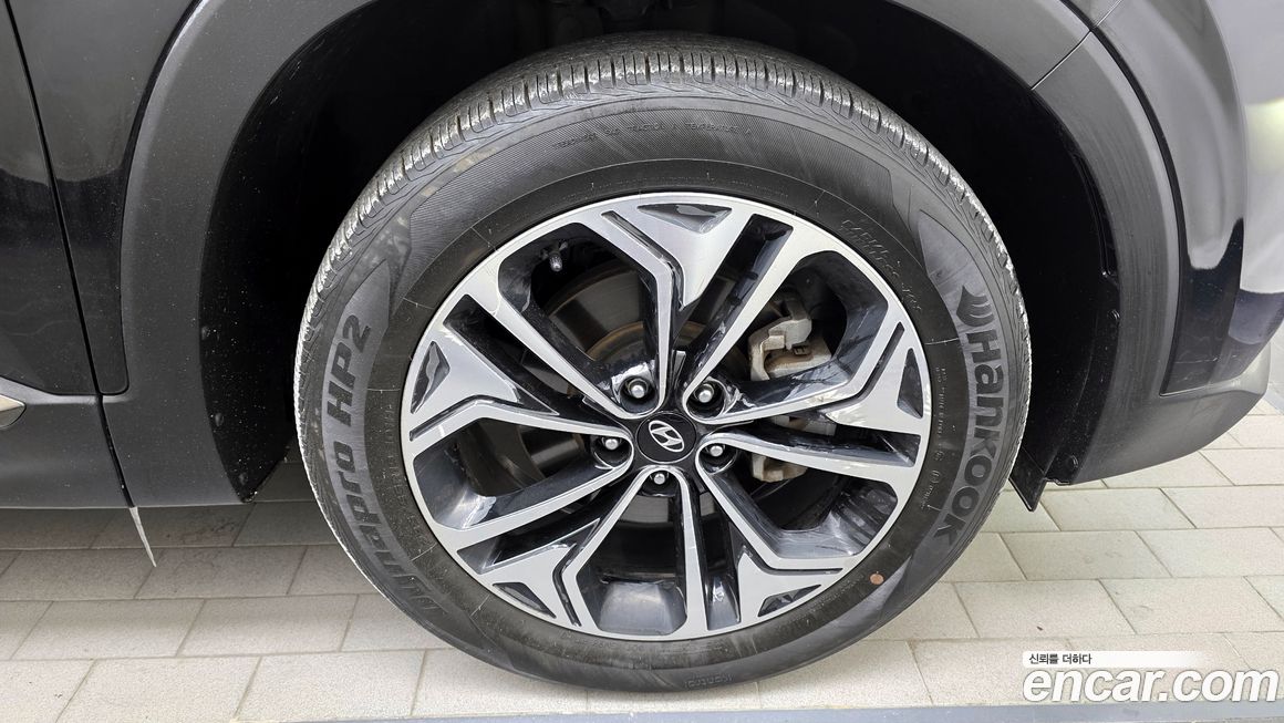 Hyundai Santafe 2020