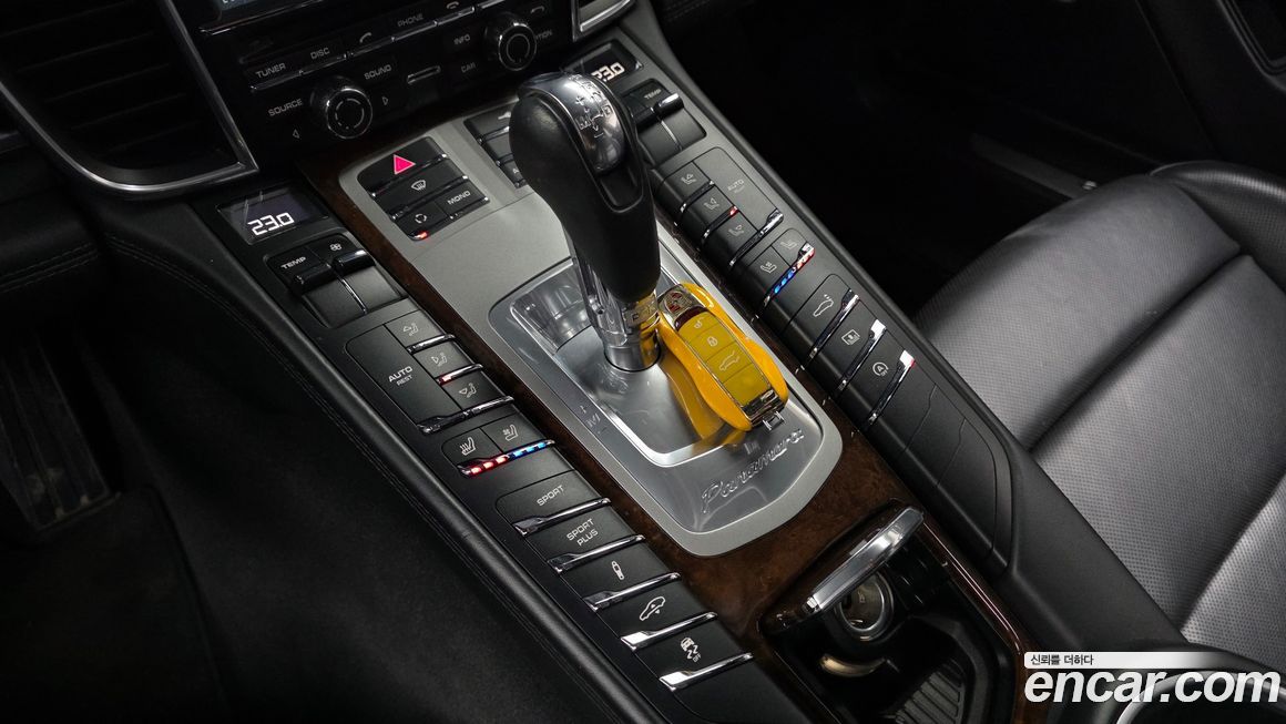 Porsche Panamera 2010