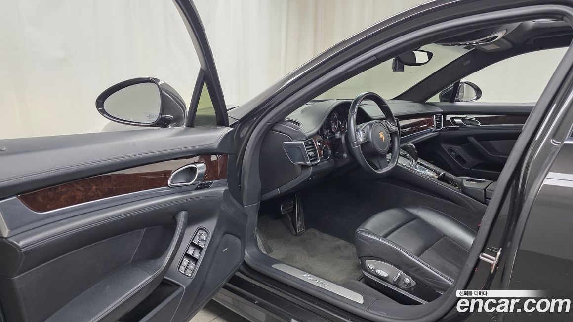 Porsche Panamera 2010