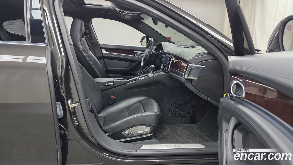 Porsche Panamera 2010