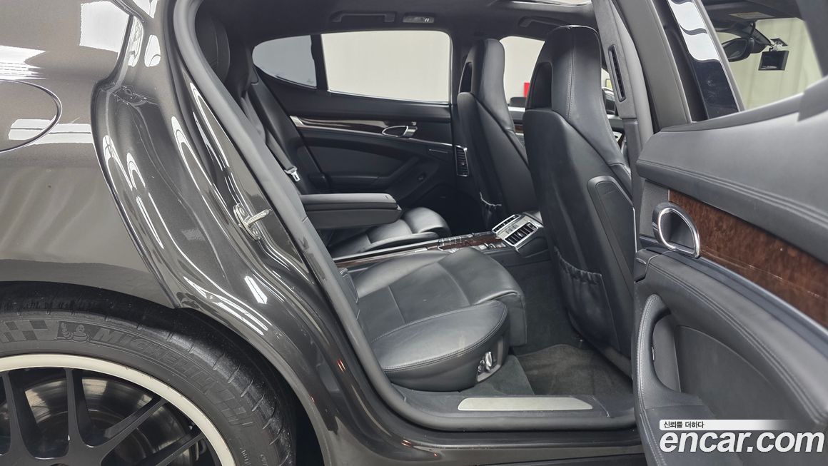 Porsche Panamera 2010