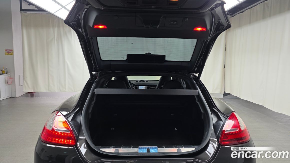 Porsche Panamera 2010