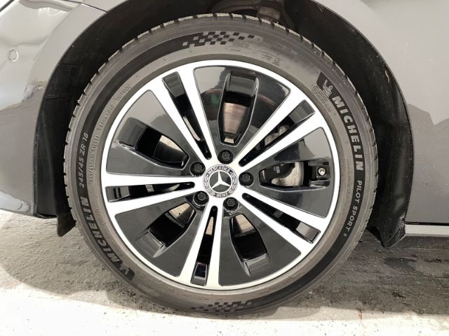 Mercedes-Benz E 220 2021