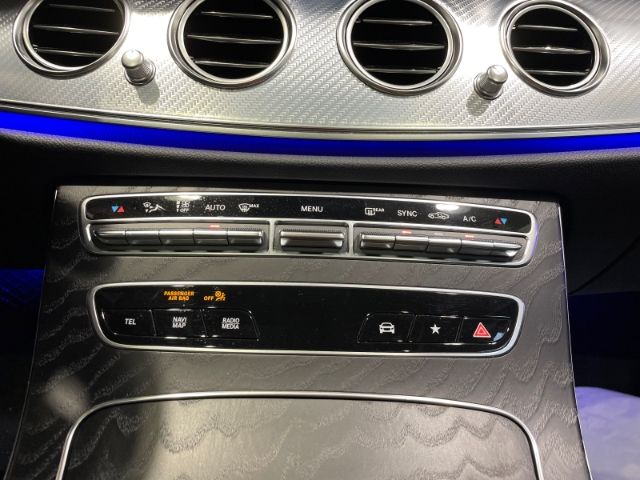 Mercedes-Benz E 220 2021