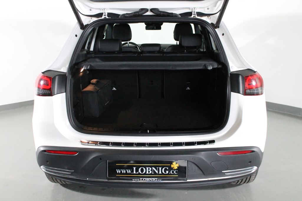 Mercedes-Benz EQA 2021