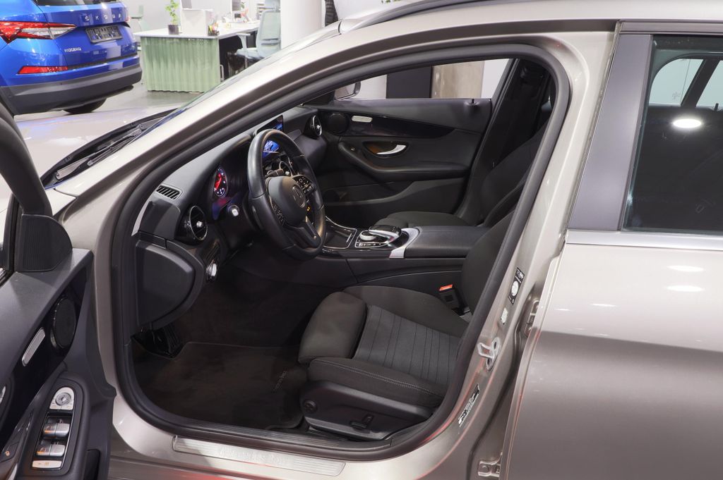 Mercedes-Benz C 200 2021
