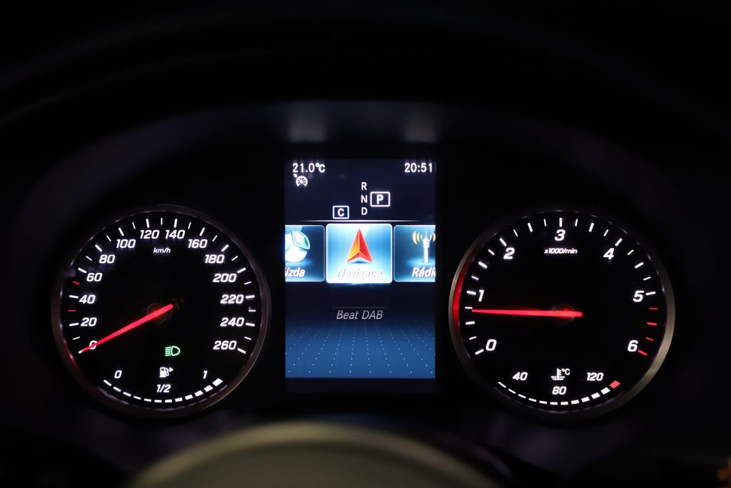 Mercedes-Benz C 200 2021