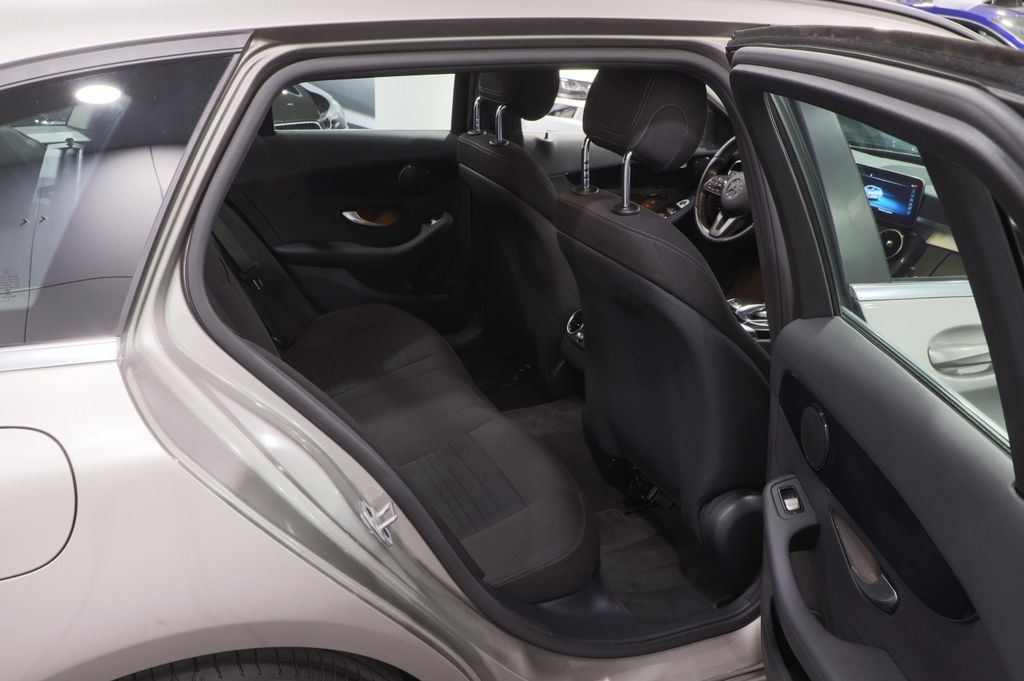 Mercedes-Benz C 200 2021