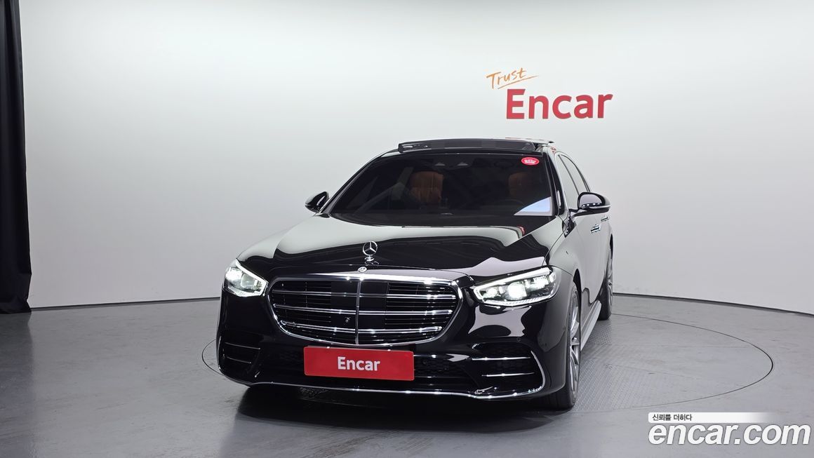 Mercedes-Benz S-Class 2021