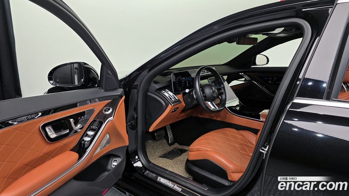 Mercedes-Benz S-Class 2021