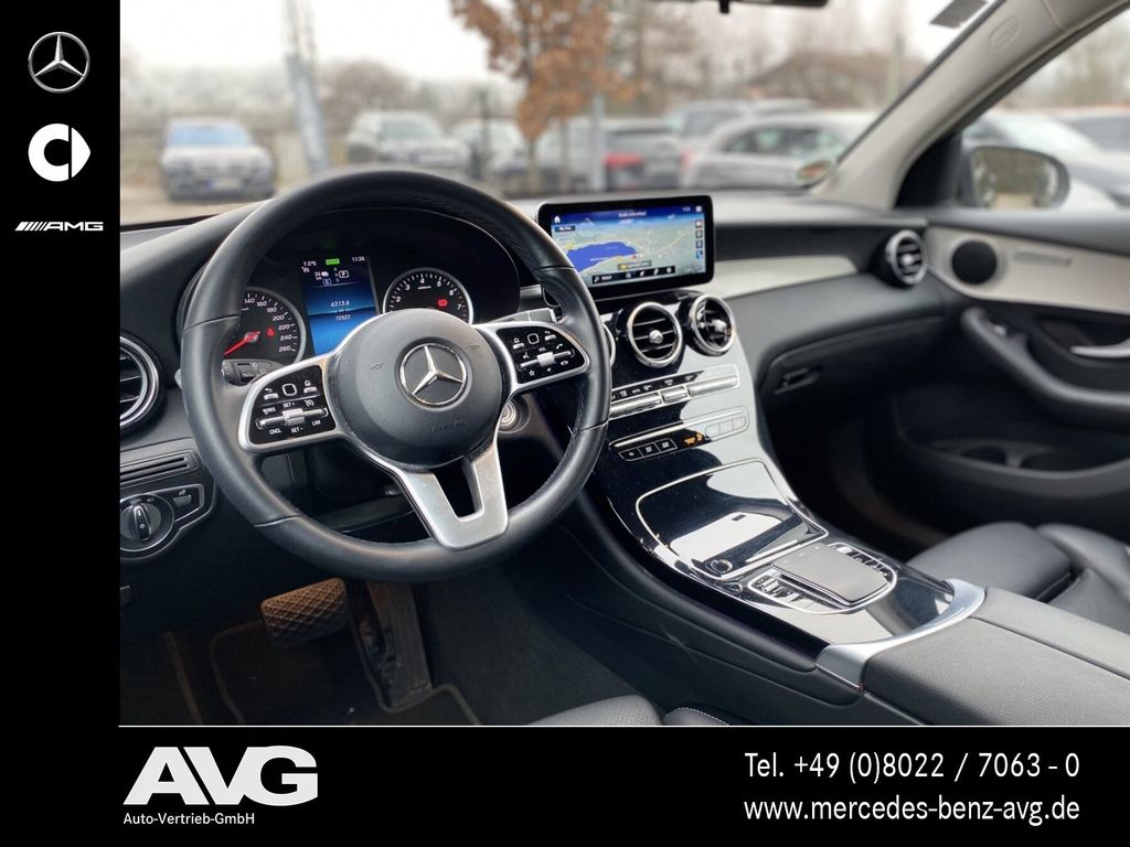 Mercedes-Benz GLC 300 2021