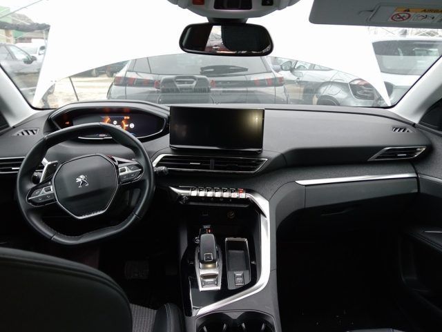 Peugeot 3008 2022