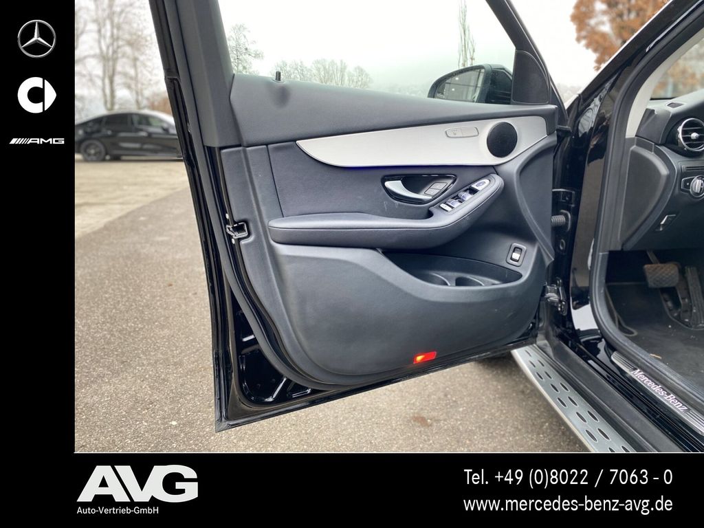 Mercedes-Benz GLC 300 2021